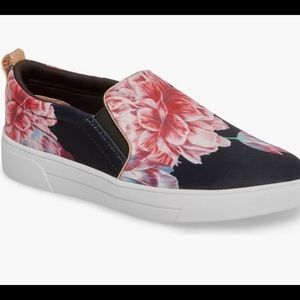 Ted Baker London Floral slip on Tennis shoe